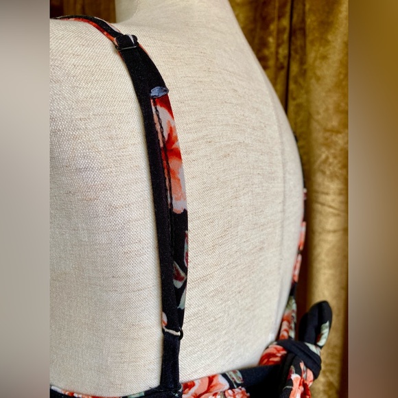 Black Maxi Dress w/ Pink Roses, Soft, Keyhole Back Tie, Ruffle Hem - Picture 8 of 14